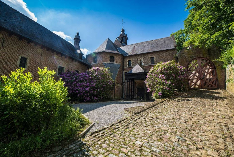 Chateau Hombroux, Belgium